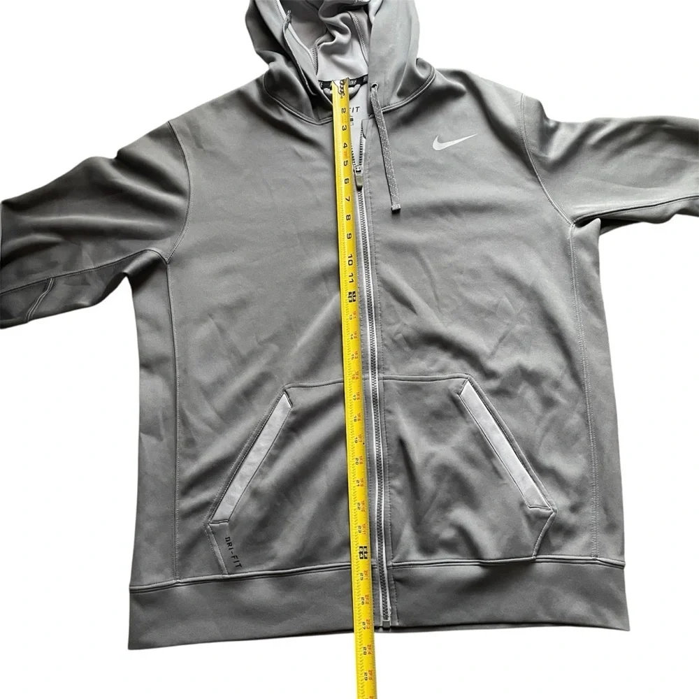 Nike Dri-Fit Gray Zip-Up Hoodie,‎ L